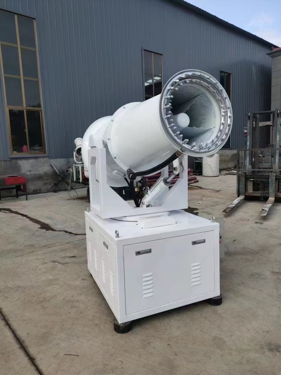 除塵霧炮機 環保降塵的智能衛士